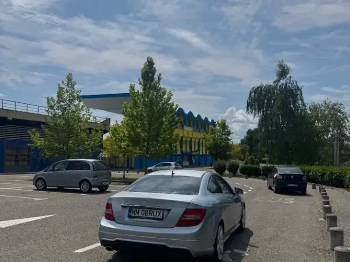 Mercedes-Benz C W204