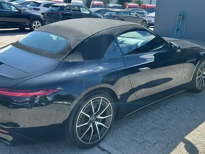 Mercedes-Benz SL 43 AMG Speedshift MCT 9G