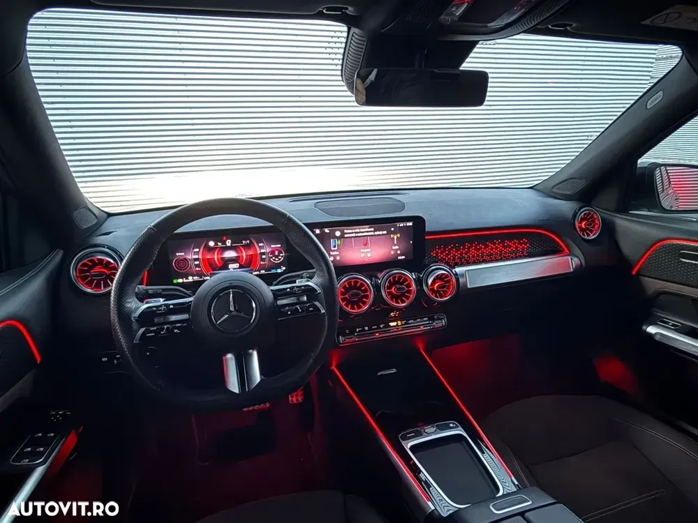 Mercedes-Benz GLB 220 4MATIC MHEV Aut. — imagine 2
