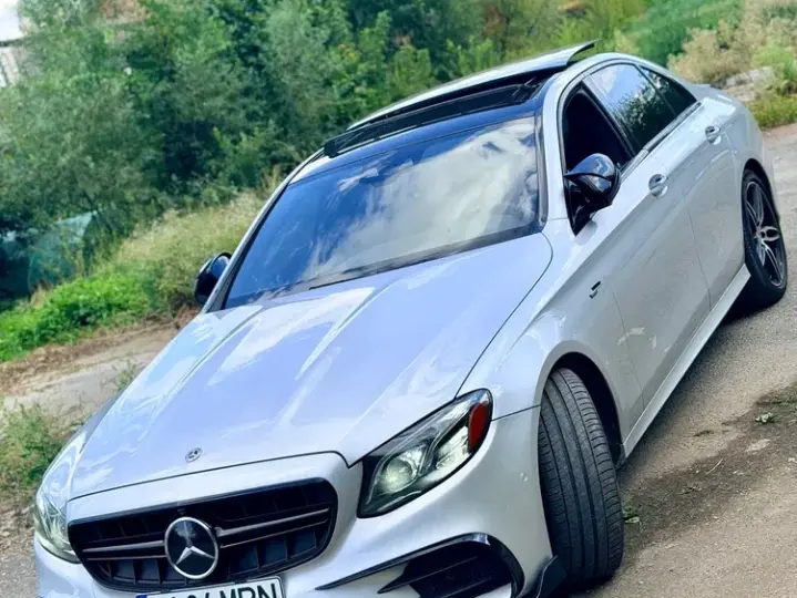 Mercedes-Benz E 53 AMG