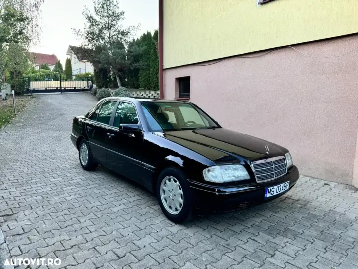 Mercedes-Benz C W202