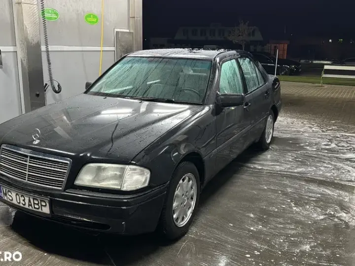 Mercedes-Benz C W202