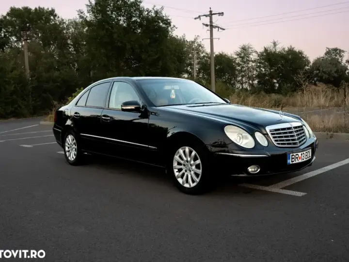 Mercedes-Benz E W211