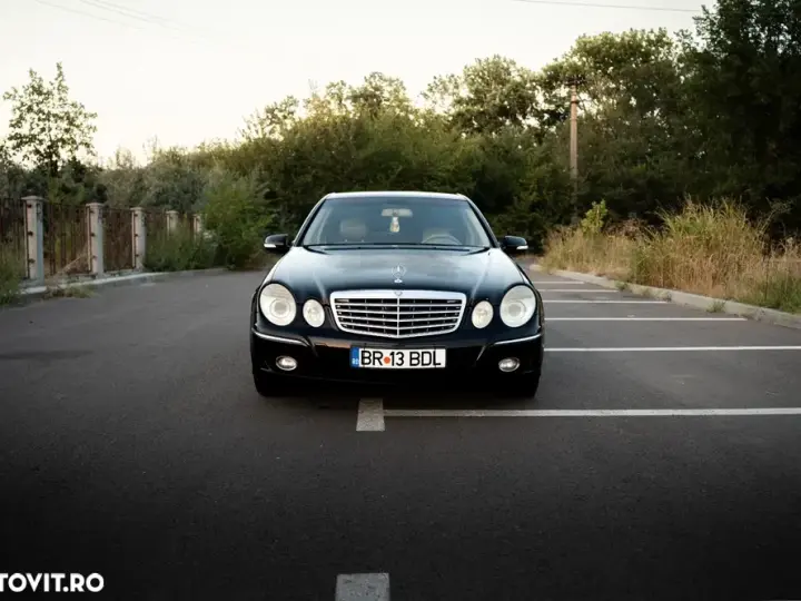 Mercedes-Benz E W211