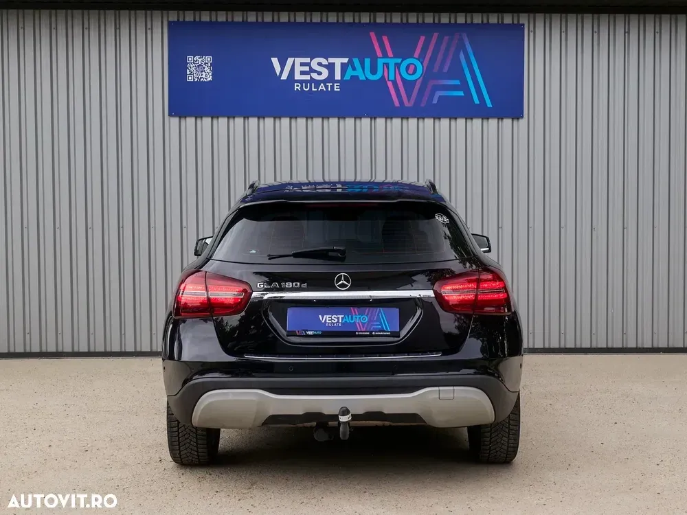 Mercedes-Benz GLA X156 180 d 7G-DCT Urban — imagine 5