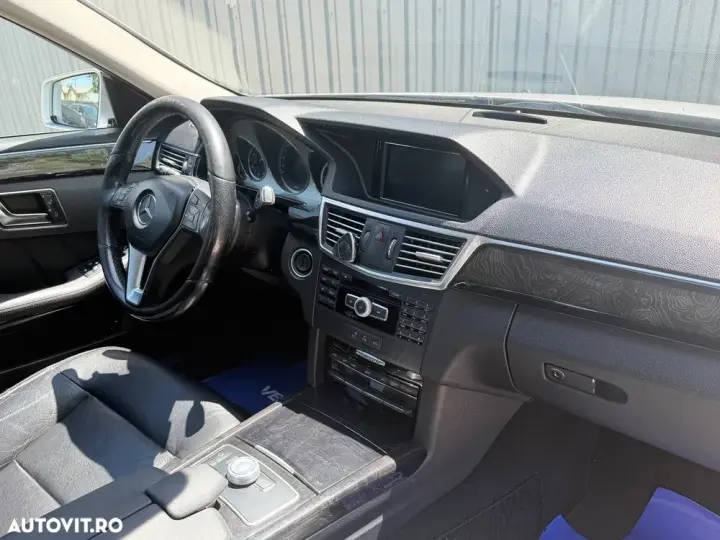 Mercedes-Benz E W212 250 CDI DPF BlueEFFICIENCY 7G-TRONIC Avantgarde