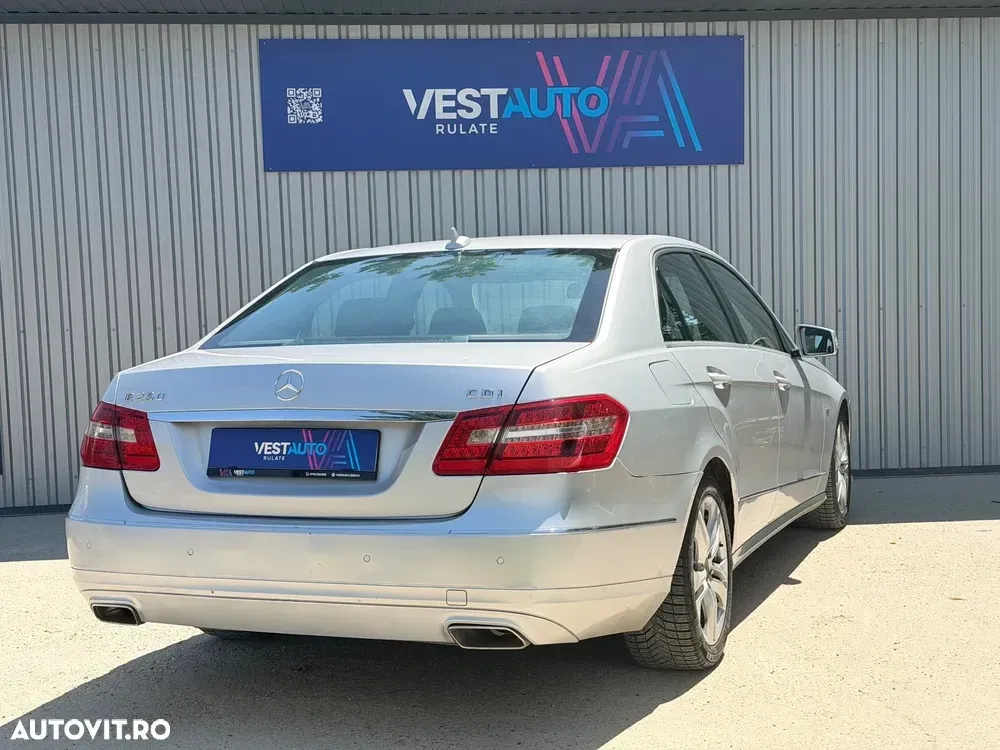Mercedes-Benz E W212 250 CDI DPF BlueEFFICIENCY 7G-TRONIC Avantgarde — imagine 3