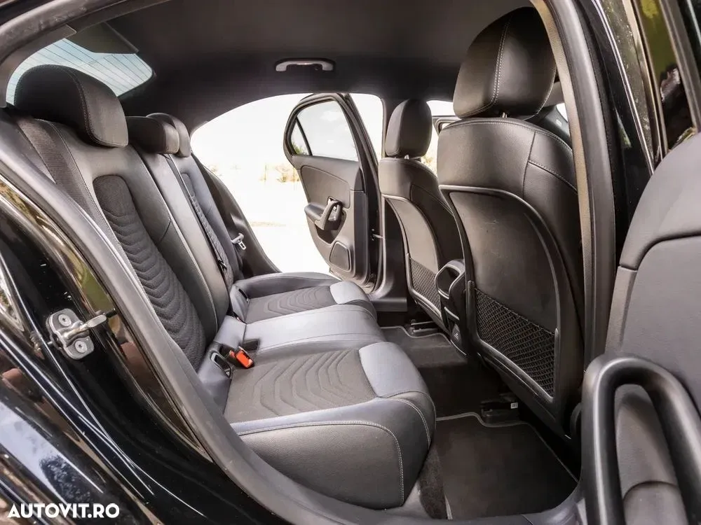 Mercedes-Benz A 180 W177/V177 Sedan MHEV 7G-DCT — imagine 6
