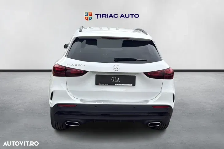 Mercedes-Benz GLA — imagine 3