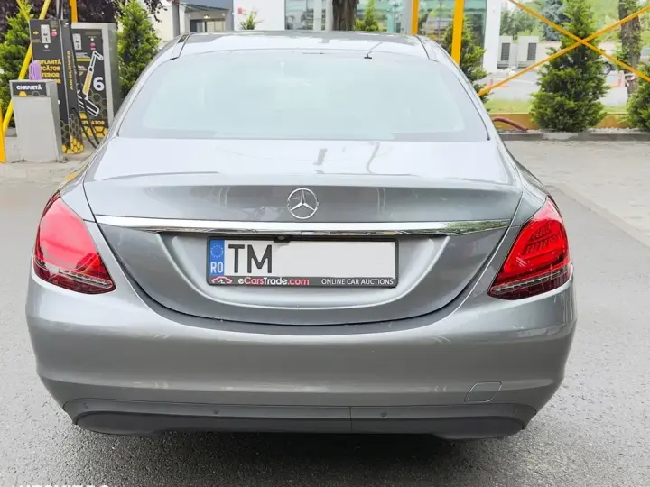 Mercedes-Benz C W205 180 d Avantgarde