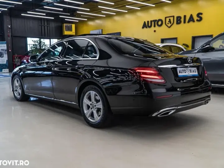 Mercedes-Benz E W213 220 d 9G-TRONIC Avantgarde