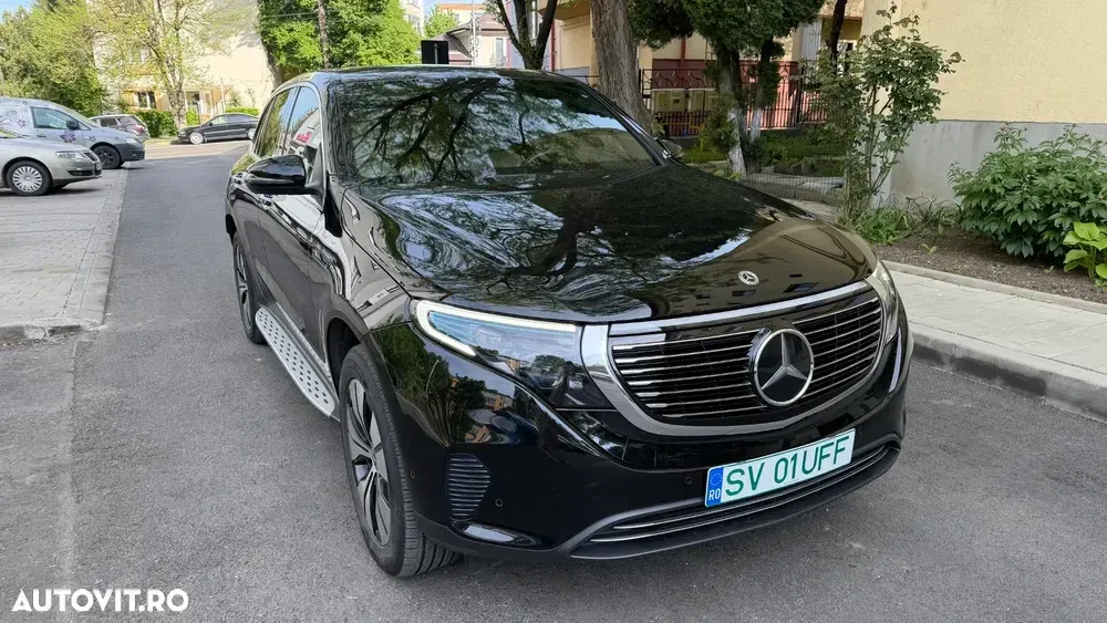 Mercedes-Benz EQC 400 4MATIC Electric Art — imagine 3