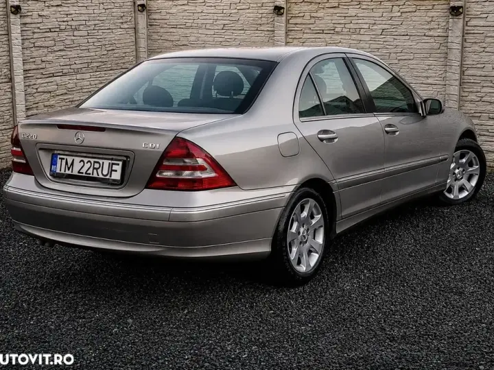 Mercedes-Benz C W203