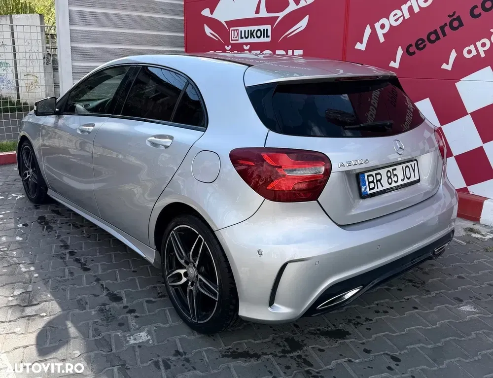 Mercedes-Benz A 200 W176 CDI 7G-DCT AMG Line — imagine 3