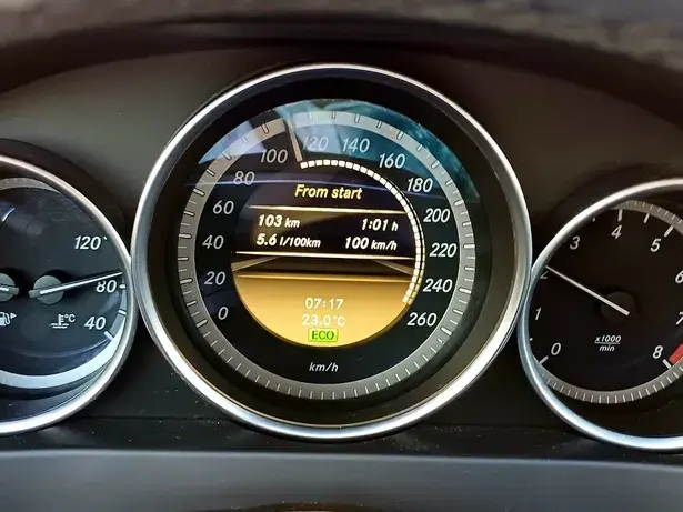Mercedes-Benz C W204 180 CGI BlueEfficiency T-modell EU5