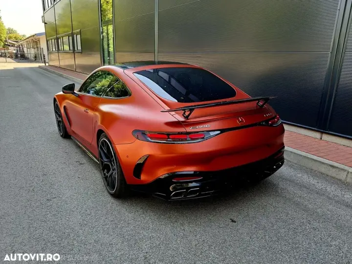 Mercedes-Benz AMG GT 192
