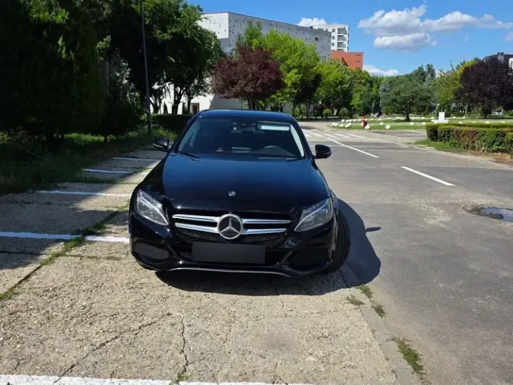 Mercedes-Benz C W205 220 d 4Matic 9G-TRONIC Avantgarde
