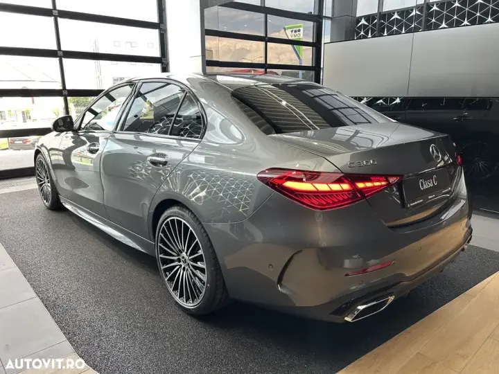 Mercedes-Benz C W206 300 MHEV 4MATIC