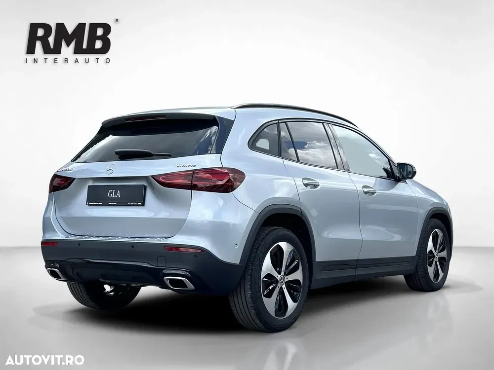 Mercedes-Benz GLA 220 4MATIC MHEV — imagine 5