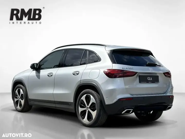 Mercedes-Benz GLA 220 4MATIC MHEV