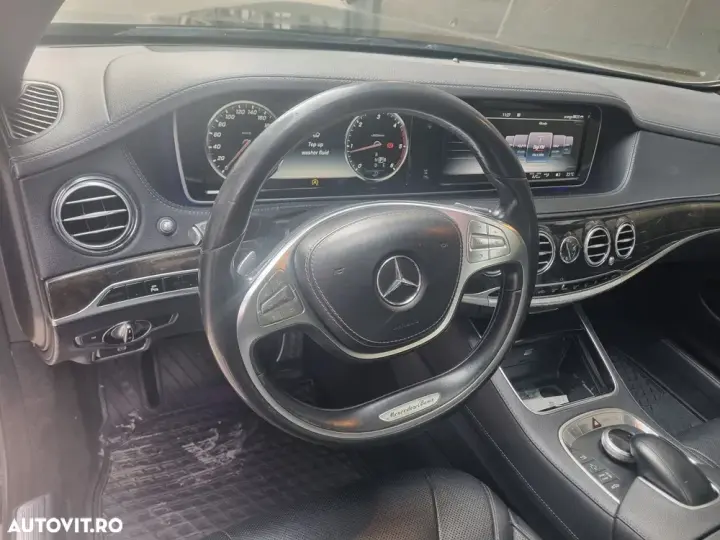 Mercedes-Benz S W222