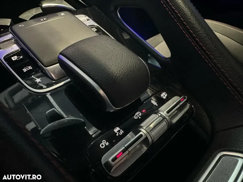 Mercedes-Benz GLE AMG 53 MHEV 4MATIC+ — imagine 3