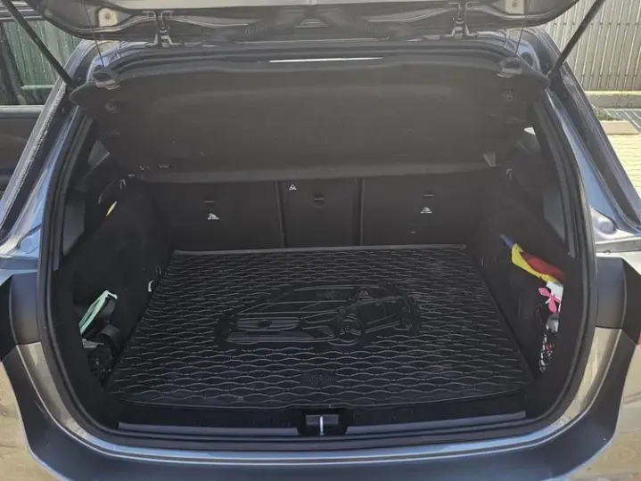 Mercedes-Benz B 180 W247