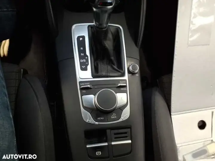 Audi A3 Sportback 8V 2.0 TDI S tronic sport