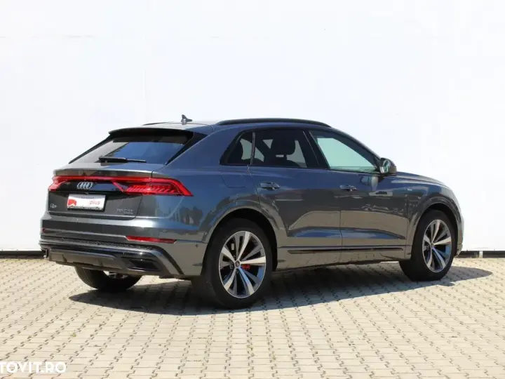 Audi Q8 3.0 55 TFSI quattro Tiptronic MHEV