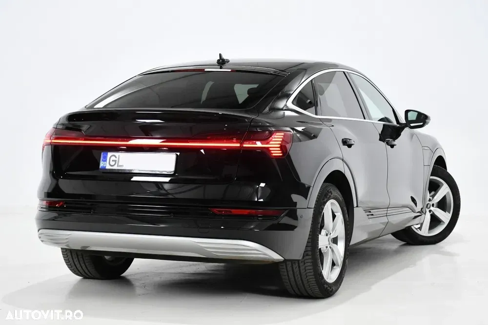 Audi e-tron — imagine 6