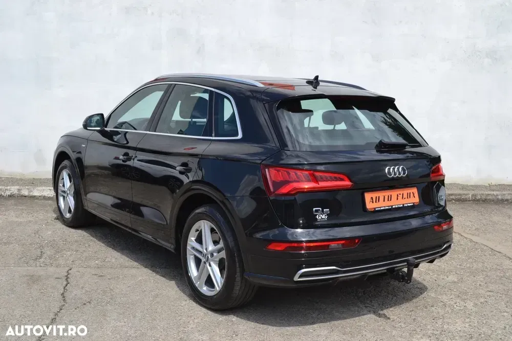 Audi Q5 FY 2.0 TDI Quattro S tronic — imagine 4
