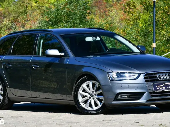 Audi A4 Avant B8 2.0 TDI DPF multitronic Ambition