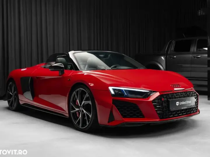 Audi R8