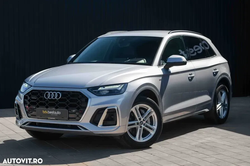 Audi Q5 FY 50 TFSIe quattro S tronic S line — imagine 2