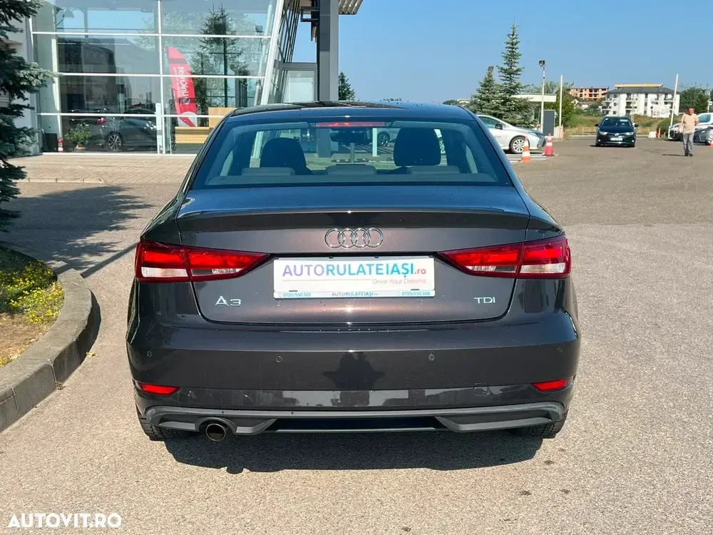 Audi A3 Limuzina 8V 1.6 TDI clean Stronic Attraction — imagine 4