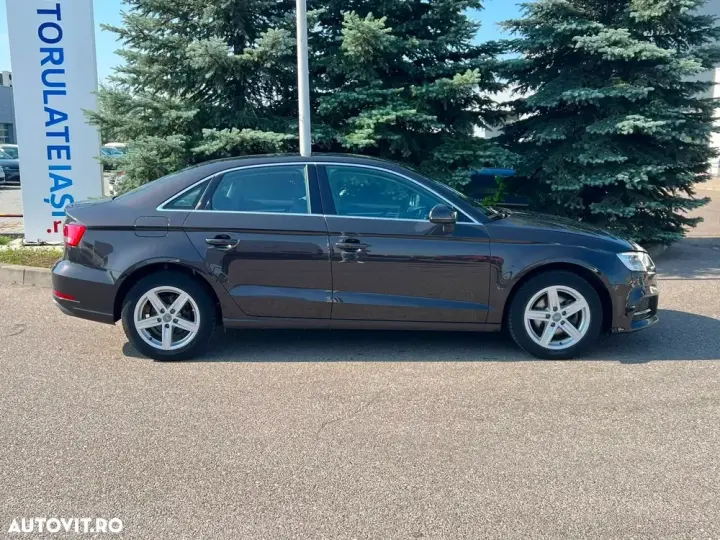 Audi A3 Limuzina 8V 1.6 TDI clean Stronic Attraction