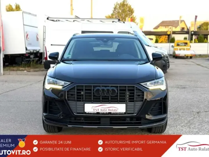 Audi Q3 F3