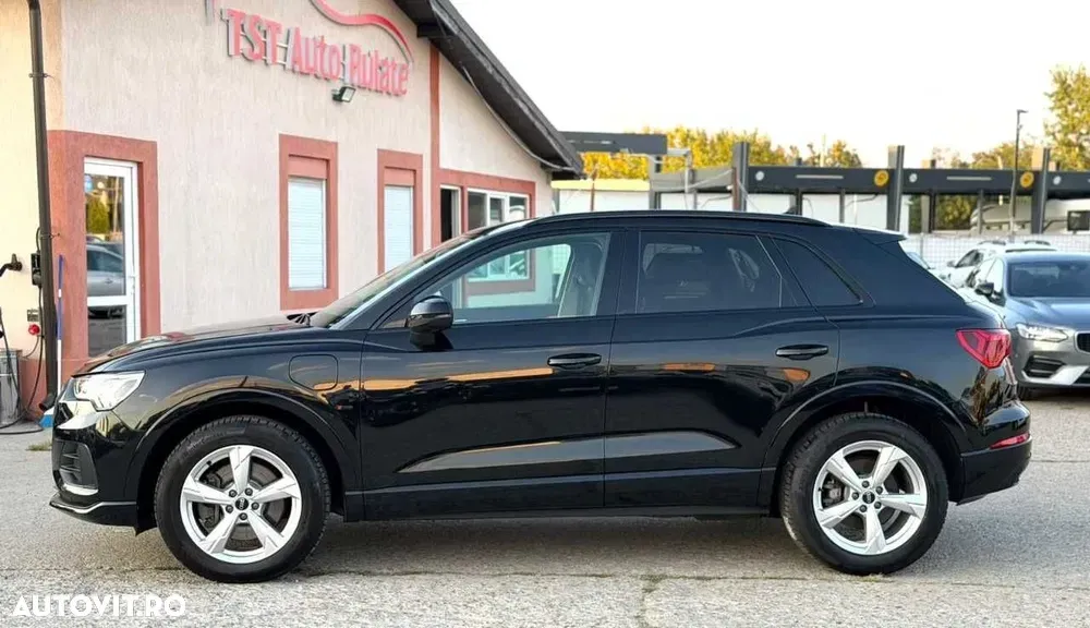 Audi Q3 F3 — imagine 4
