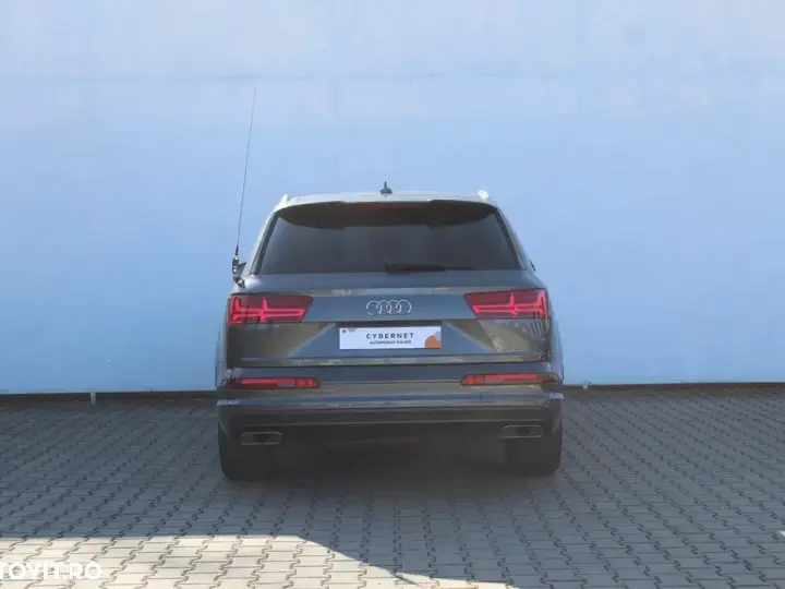 Audi Q7 4M