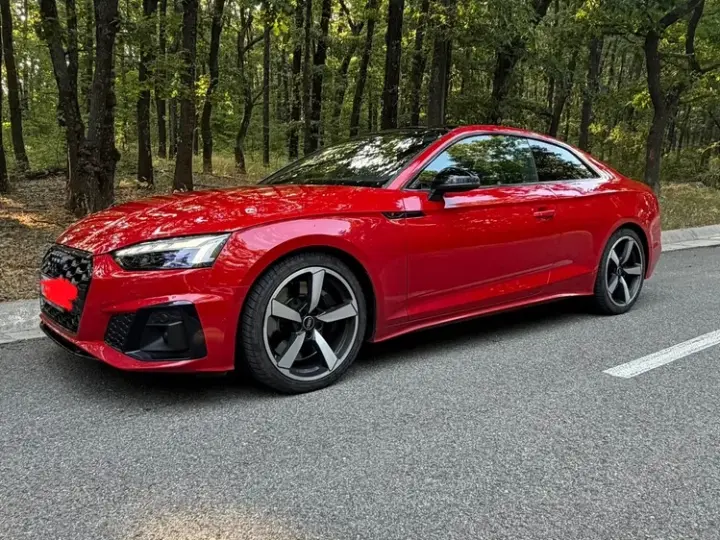 Audi S5 F5