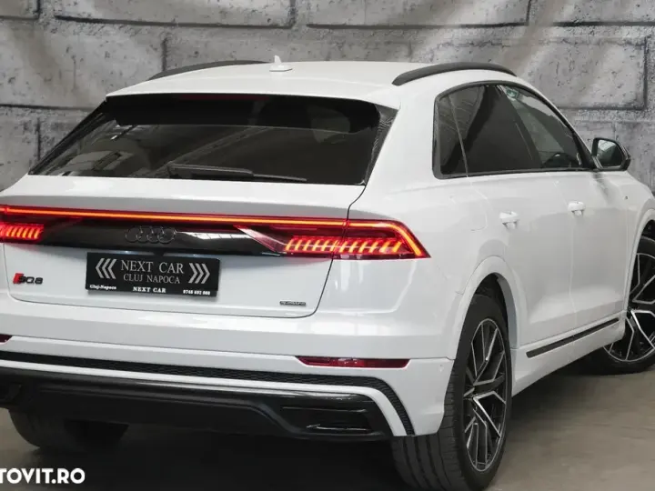 Audi Q8 60 TFSIe quattro tiptronic