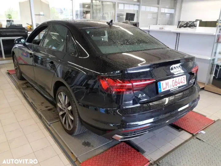 Audi A4 Limuzina 40 TDI quattro S tronic MHEV Advanced