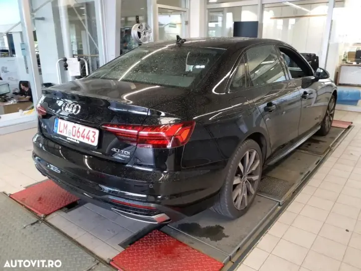 Audi A4 Limuzina 40 TDI quattro S tronic MHEV Advanced