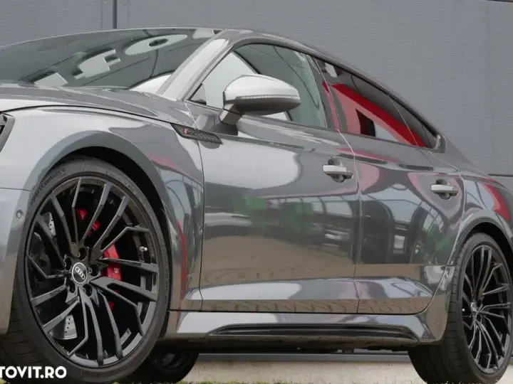 Audi RS5 F5