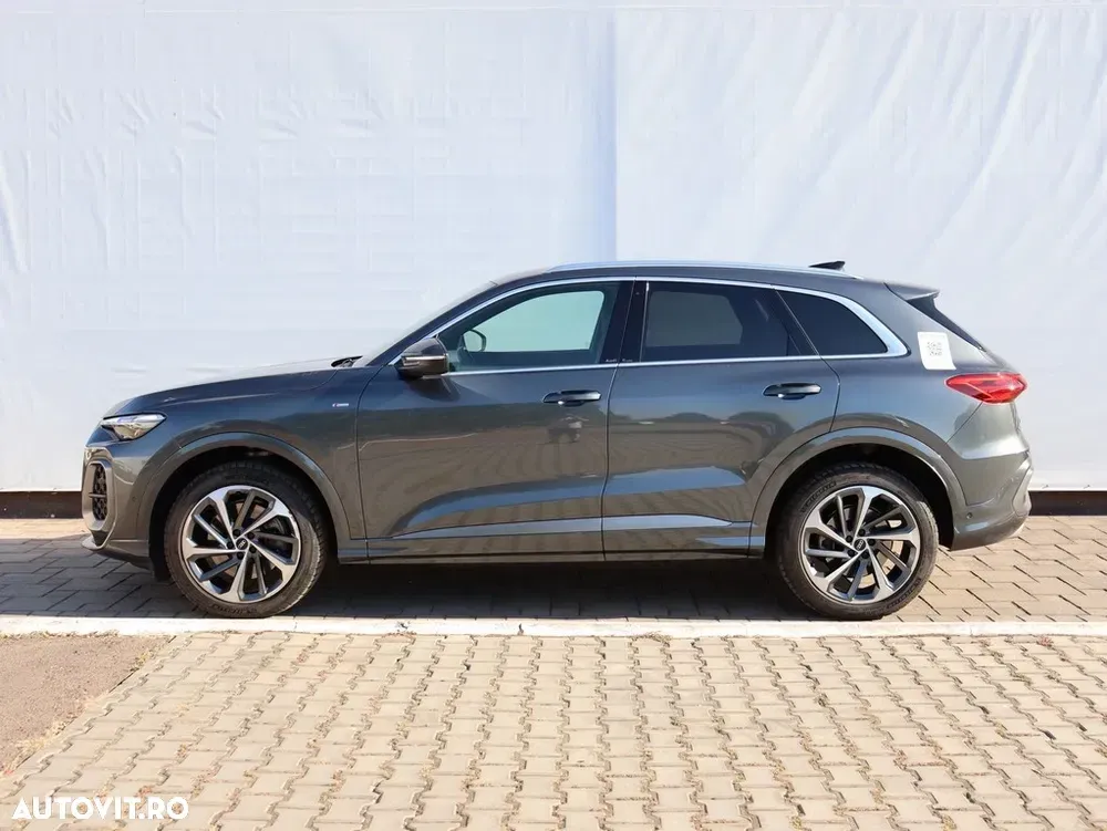 Audi Q5 FY 40 TDI quattro S tronic MHEV — imagine 2