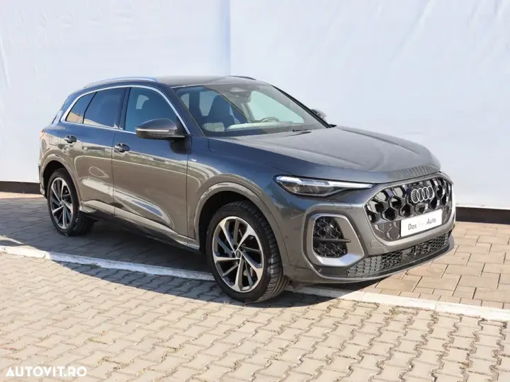 Audi Q5 FY 40 TDI quattro S tronic MHEV