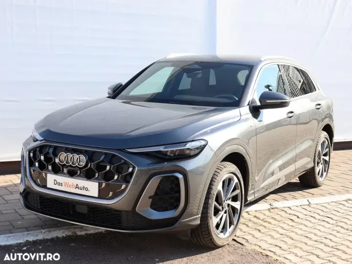 Audi Q5 FY 40 TDI quattro S tronic MHEV