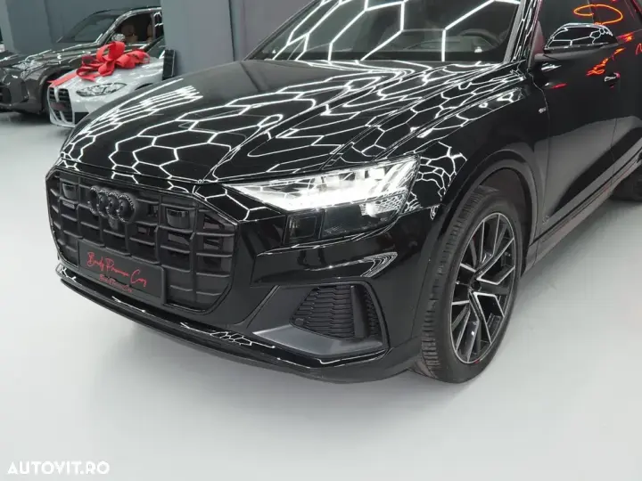 Audi Q8 SUV TDI quattro 210 kW tiptronic S line business