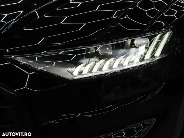 Audi Q8 SUV TDI quattro 210 kW tiptronic S line business