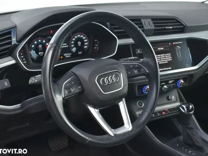 Audi Q3 2.0 40 TFSI S tronic quattro